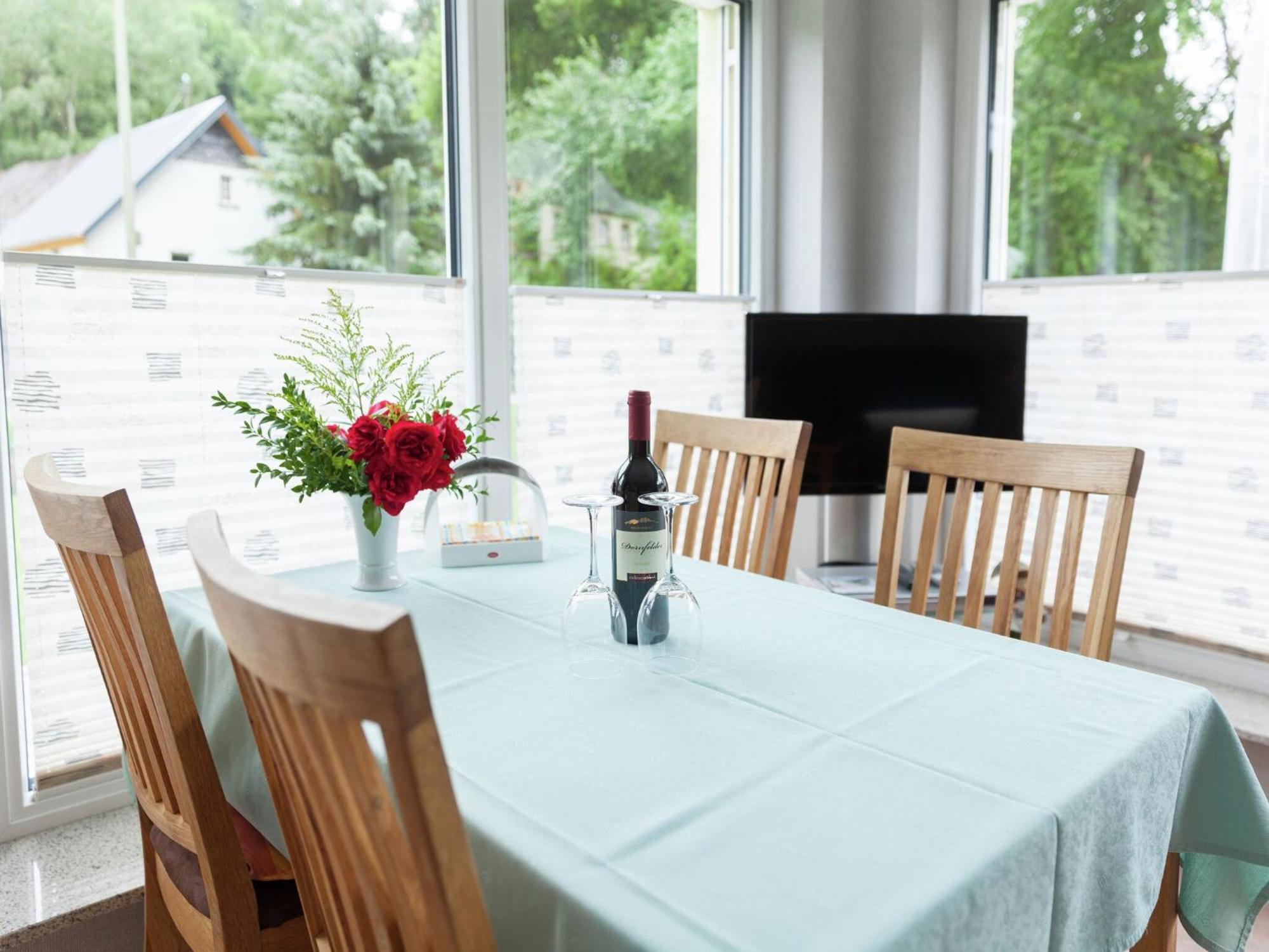 Apartment With Terrace And View Merschbach Buitenkant foto