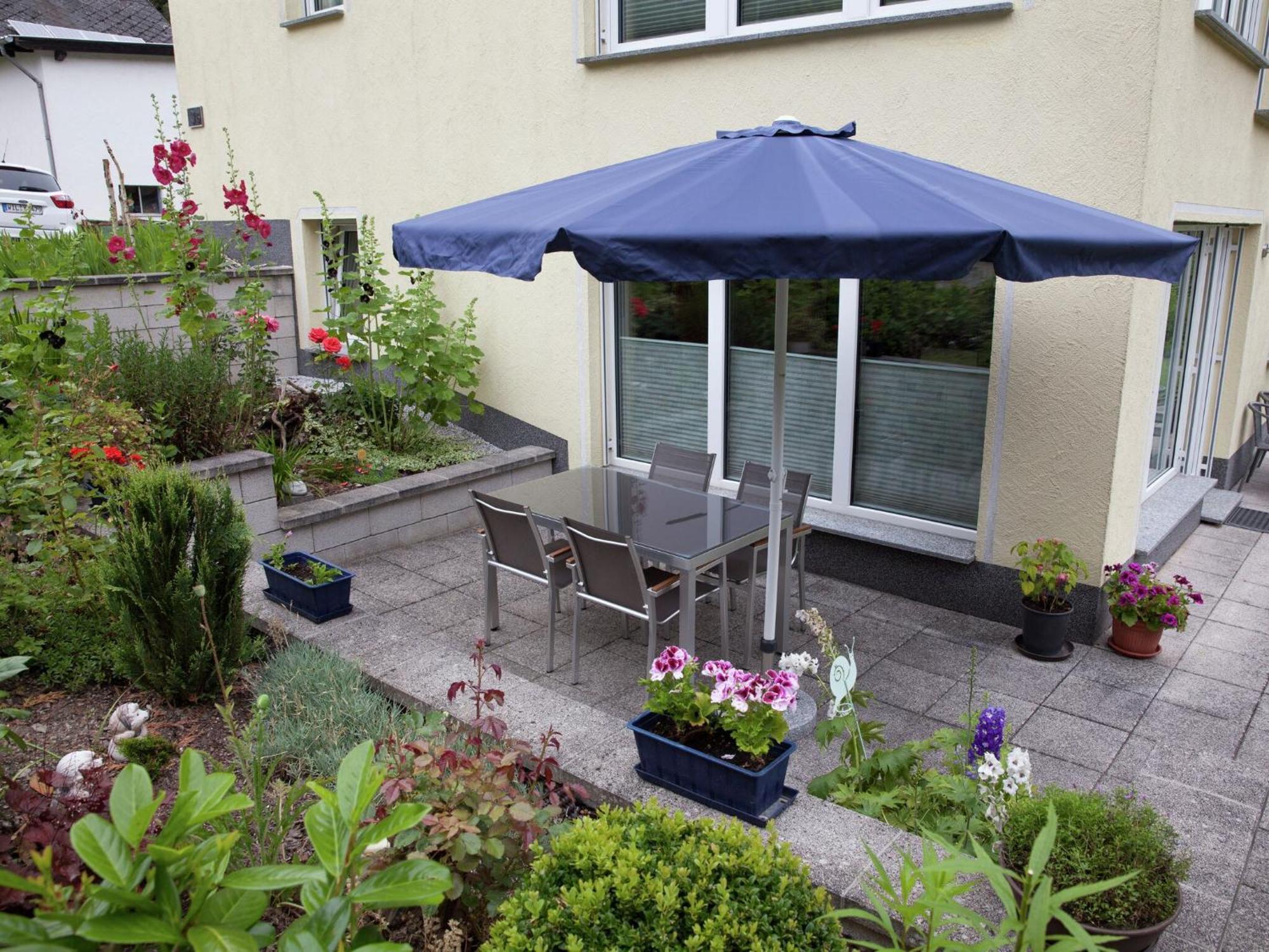 Apartment With Terrace And View Merschbach Buitenkant foto